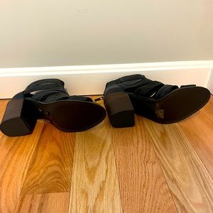 Lucky Brand sandals